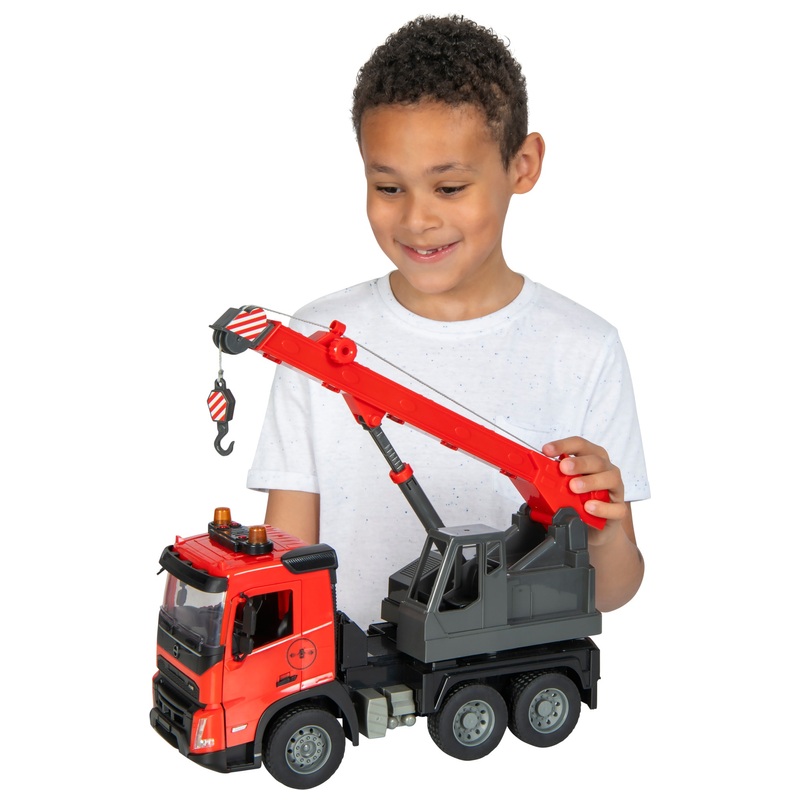 Volvo Lights and Sounds Manual Crane Truck 1:20 Scale