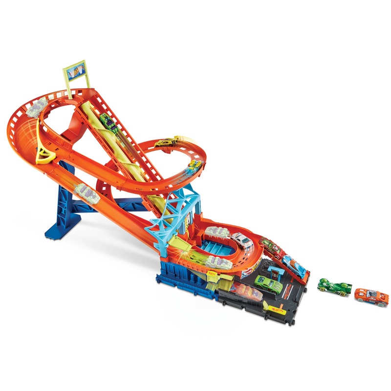 Hot Wheels City Roller Coaster Rally Playset with 5 Die-Cast Cars