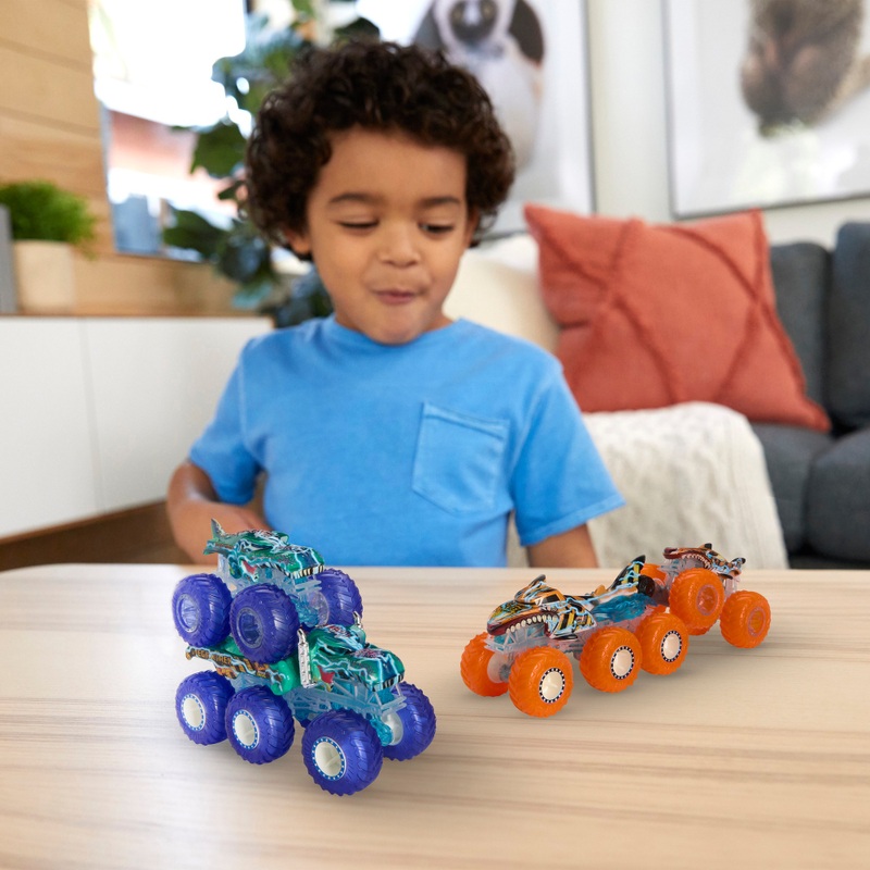Hot Wheels Monster Trucks Power Smashers 1:64 Big Rig and Truck Multipack