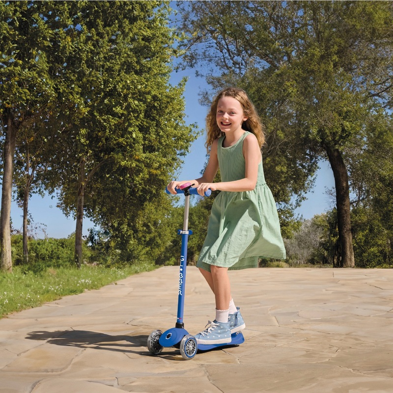 Globber Primo Plus Lights Scooter Navy Blue