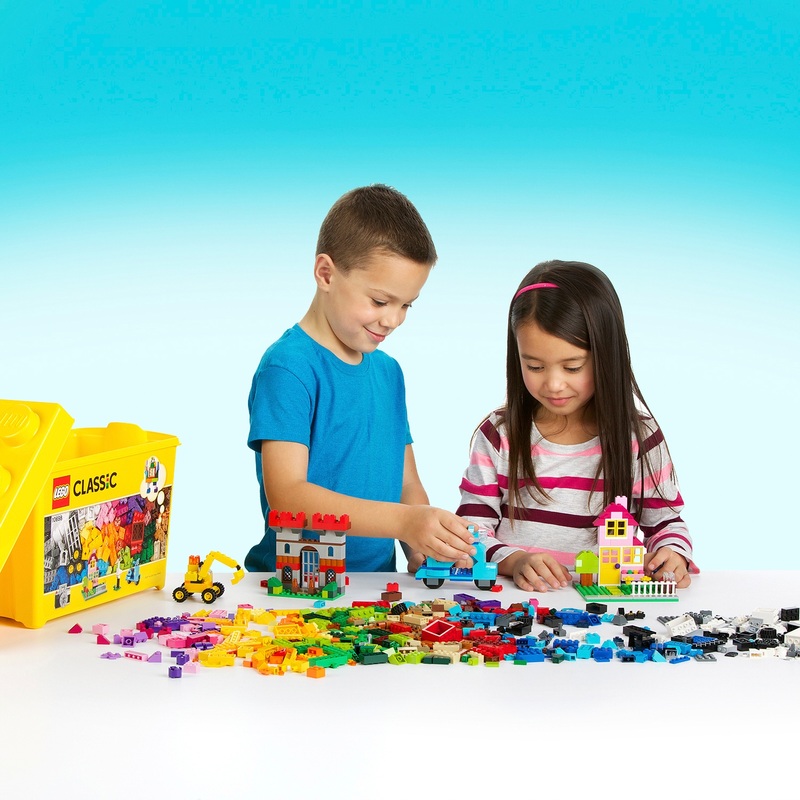 LEGO Classic 10698 Large Creative Brick Box Classic Building Bricks Set