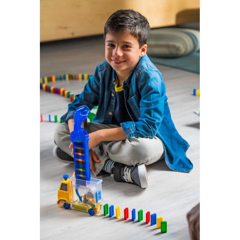 Non-Stop Domino Shuttle Game with 300 Dominos 8 Non-Stop Domino Shuttle Game with 300 Dominos