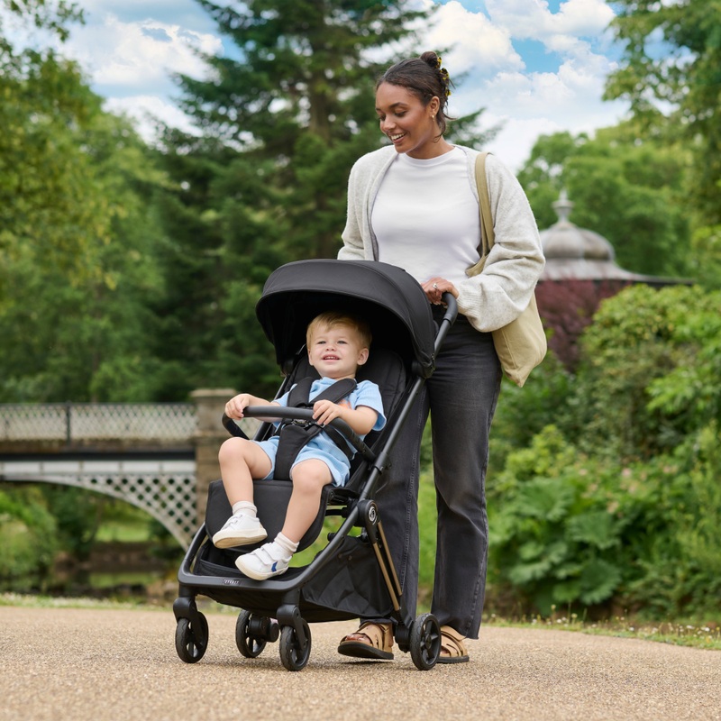 Cygnet Compact Folding Stroller Black