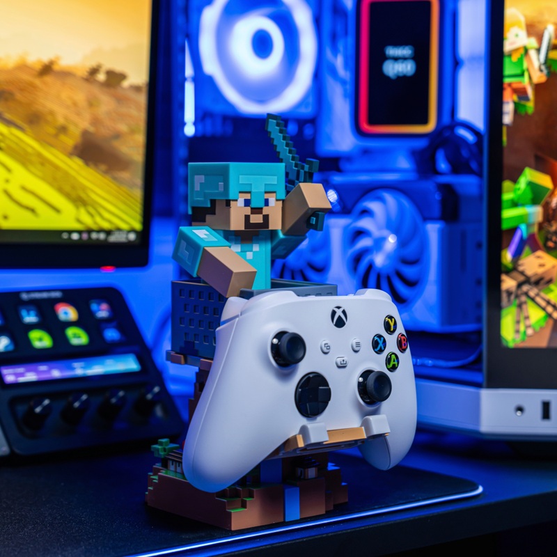 Minecraft R.E.S.T Steve in Diamond Armour Cable Guy - Phone and Controller Holder 2 Minecraft R.E.S.T Steve in Diamond Armour Cable Guy - Phone and Controller Holder
