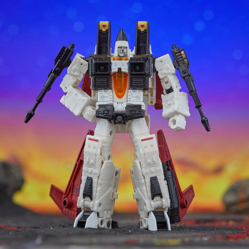 Transformers Legacy United Action Figure Voyager Class G1 Universe Ramjet