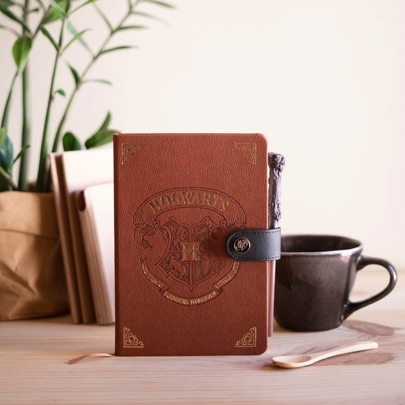 Harry Potter Hogwarts A5 Notebook with Wand Pen