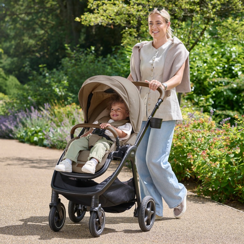 Joie Signature Finiti Flex 3-in-1 Travel System Bundle with i-Level Pro Car Seat and ISOFix Base