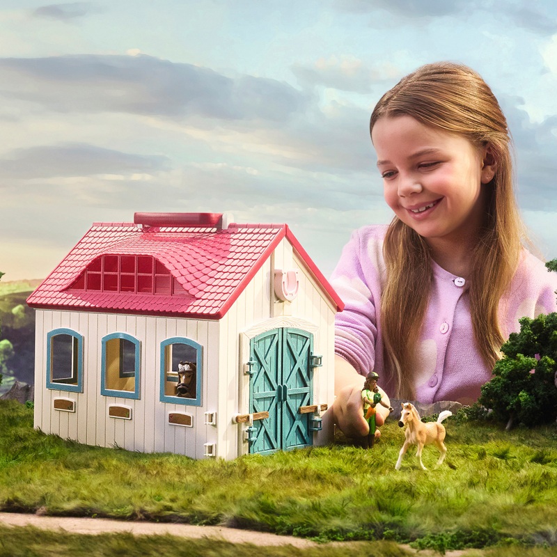 schleich Horse Club 42703 Little Horseshoe Open Stable
