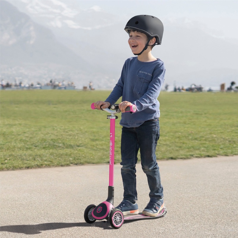 Globber Pro Lights Folding Scooter Pink 2 Globber Pro Lights Folding Scooter Pink