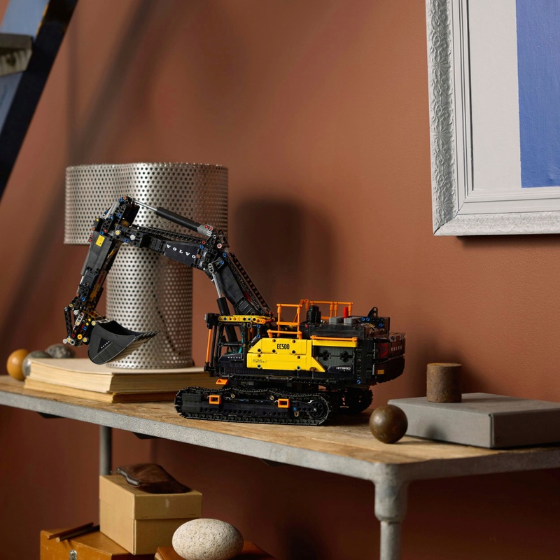 LEGO Technic 42215 Volvo EC500 Hybrid Excavator Set for Adults 6 LEGO Technic 42215 Volvo EC500 Hybrid Excavator Set for Adults