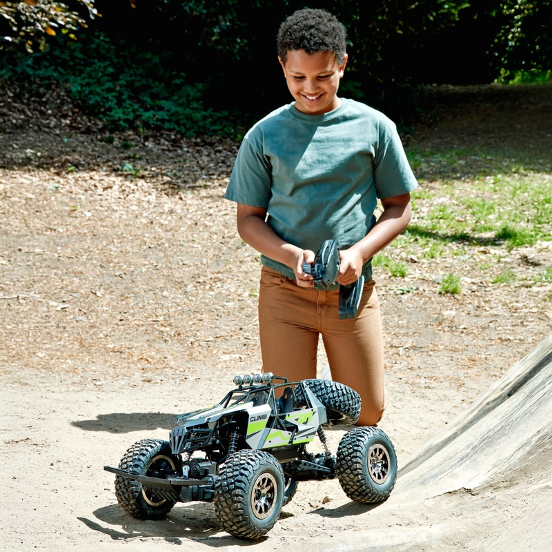 Remote Control Titan Crawler Truck 1:8 Scale