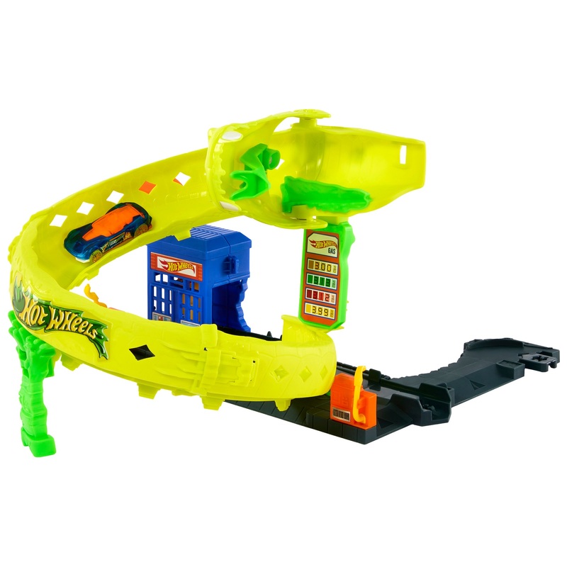 Hot Wheels City Snake Spiral Attack Playset 3 Hot Wheels City Snake Spiral Attack Playset
