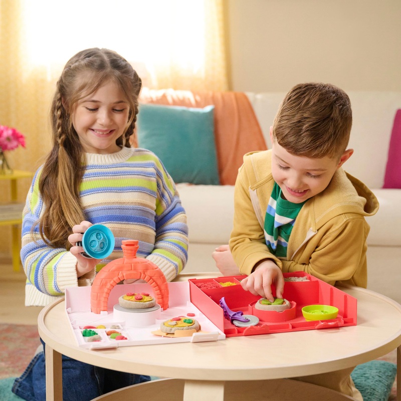 Kinetic Sand SquishPizza Rising Pizza Playset 2 Kinetic Sand SquishPizza Rising Pizza Playset