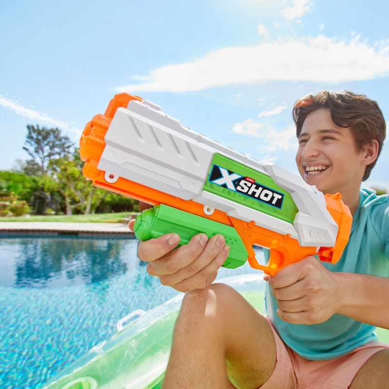 XSHOT by ZURU Epic Fast-Fill Water Blaster 4 XSHOT by ZURU Epic Fast-Fill Water Blaster