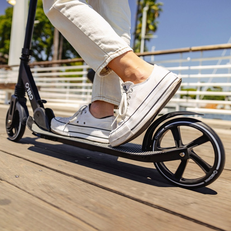 Aero A180 Folding Kick Scooter 4 Aero A180 Folding Kick Scooter