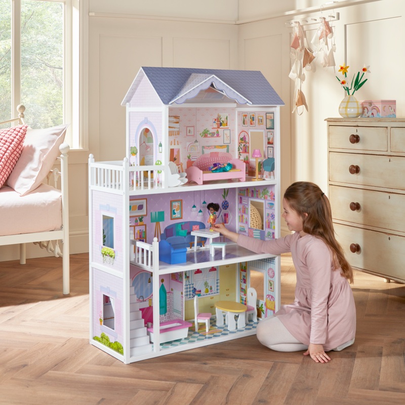 Sadie's Wooden Doll House 4 Sadie's Wooden Doll House