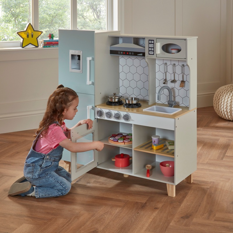 Kitchen Corner Deluxe Wooden Play Kitchen with 6 Accessories Green
