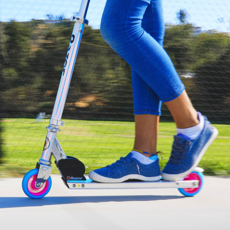 Razor A-Kick Folding Aluminium Scooter Special Holographic Edition Blue and Pink