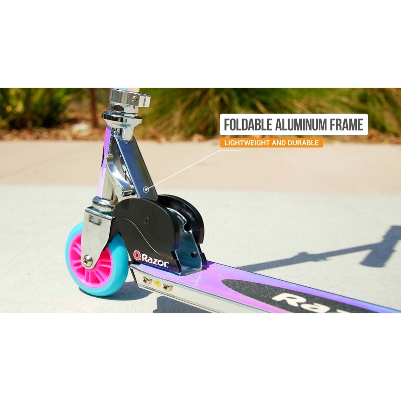 Razor A-Kick Folding Aluminium Scooter Special Holographic Edition Blue and Pink 5 Razor A-Kick Folding Aluminium Scooter Special Holographic Edition Blue and Pink