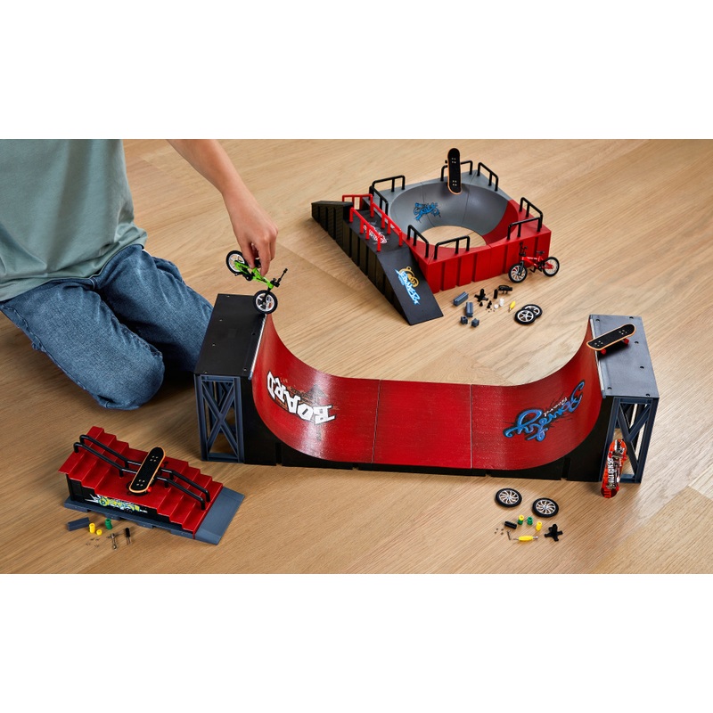 Skate Park Finger Skateboard Ramp Half Pipe Set 3 Skate Park Finger Skateboard Ramp Half Pipe Set