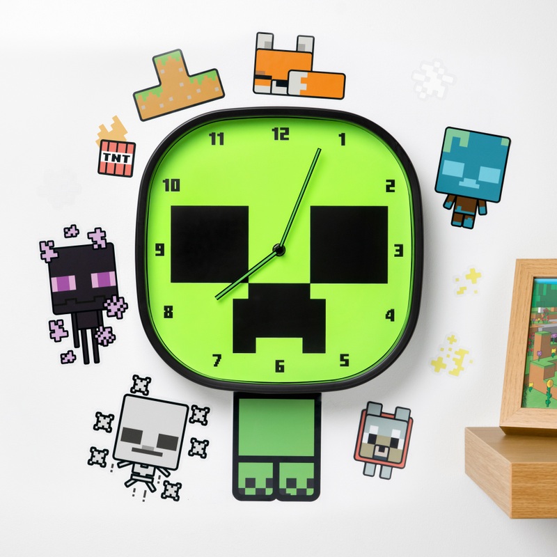 Minecraft Creeper Glow In The Dark Clock 2 Minecraft Creeper Glow In The Dark Clock