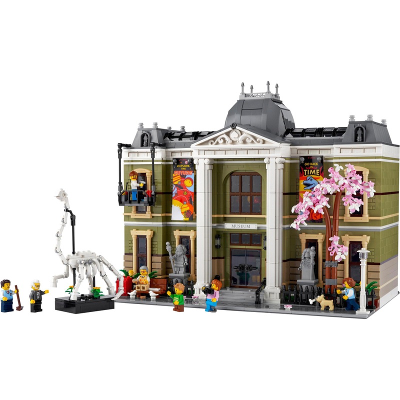 LEGO Icons 10326 Natural History Museum Building Set for Adults 7 LEGO Icons 10326 Natural History Museum Building Set for Adults