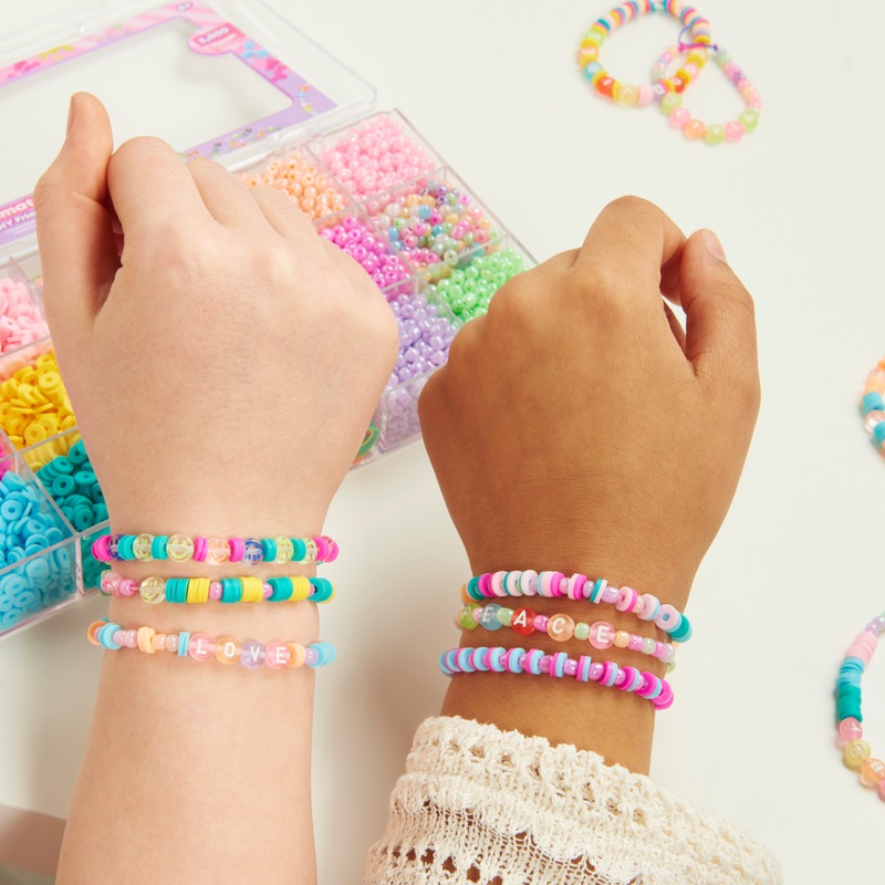 Ultimate Bead Studio Friendship Bracelet Kit 5,000 Pieces 3 Ultimate Bead Studio Friendship Bracelet Kit 5,000 Pieces