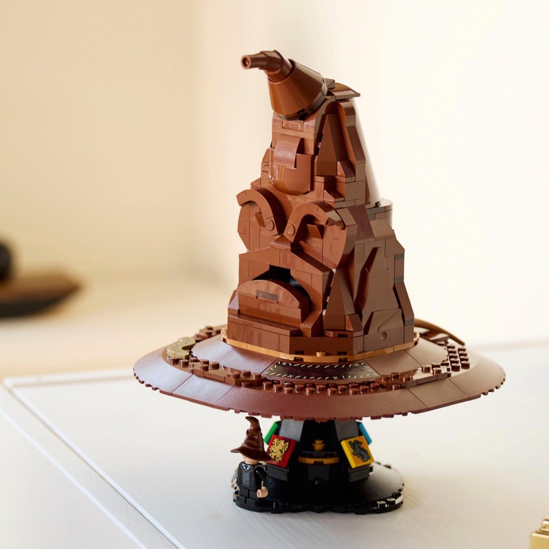 LEGO Harry Potter 76429 Talking Sorting Hat Set for Adults 4 LEGO Harry Potter 76429 Talking Sorting Hat Set for Adults